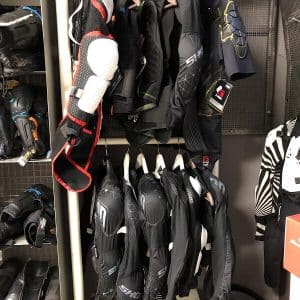 Pettorine protettive BMX e MTB Mountain Bike - Abbigliamento sportivo bici - RMC negozio di bici Villafranca Verona