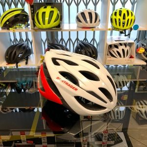 Bontrager Starvos Bianco Rosso. Casco per bici da strada. Caschi bici da corsa. RMC negozio di bici a Verona