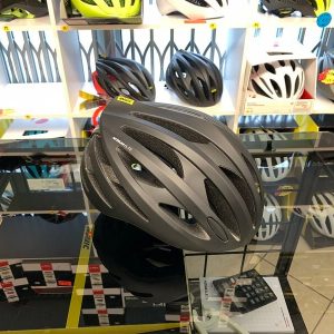 Mavic Aksium Elite Nero. Casco bici da strada. Caschi bici da corsa. RMC negozio bici Verona
