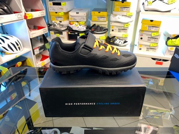 BRN Freeride FLAT_SPD Arancione. Scarpe bici MTB Mountain Bike SPD Verona. RMC negozio bici a Verona