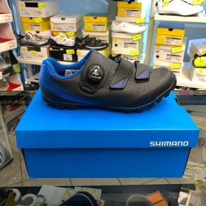 Shimano ME4 . Scarpe bici MTB Mountain Bike SPD Verona. RMC negozio bici a Verona