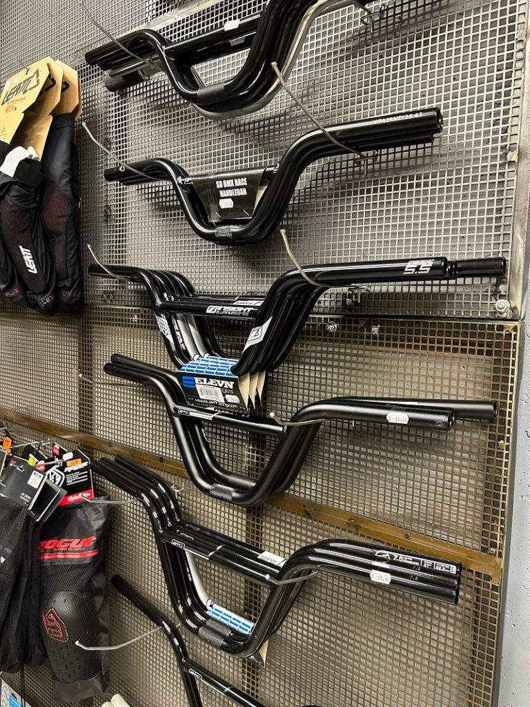 Manubri BMX Race. Accessori per bici a Verona. RMC negozio di biciclette a Verona