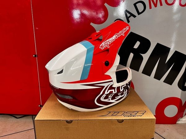 Casco Troy Lee Designs D3 2023 bianco e rosso. Caschi BMX e MTB Verona. Protezioni bici