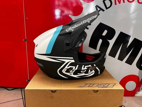 Casco Troy Lee Designs D3 2023 nero e bianco. Caschi BMX e MTB Verona. Protezioni bici