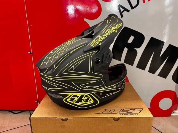 Casco Troy Lee Designs D3 2023 nero e giallo. Caschi BMX e MTB Verona. Protezioni bici