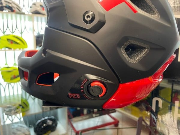 Met Parachute MIPS - Casco MTB. Caschi bici Mountain Bike. RMC negozio biciclette Verona