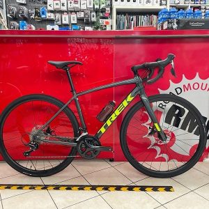 Trek Domane AL 3 grigia 2021. Bici da strada Verona. Bicicletta da corsa. RMC negozio bici a Verona