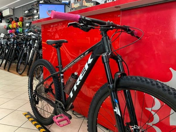 Trek Marlin MTB Gara 27,5. Bici bambino. MTB Mountain Bike Gara Bimbo Verona