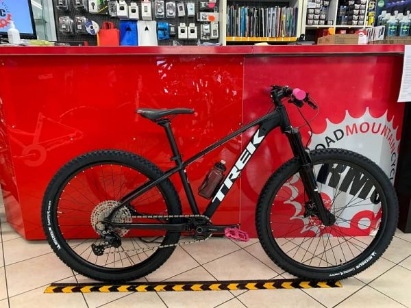 Trek Marlin MTB Gara 27,5. Bici bambino. MTB Mountain Bike Gara Bimbo Verona