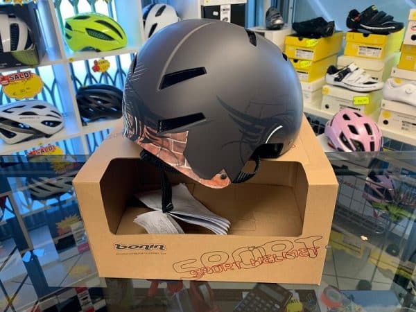 Casco BMX e SKATE - Casco bici BMX freestyle e skateboard Verona. RMC negozio biciclette Verona