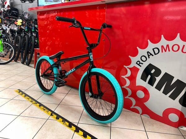 Bmx Freestyle 20” bianca. Bici bmx freestyle a Verona. RMC negozio di biciclette ragazzo a Verona