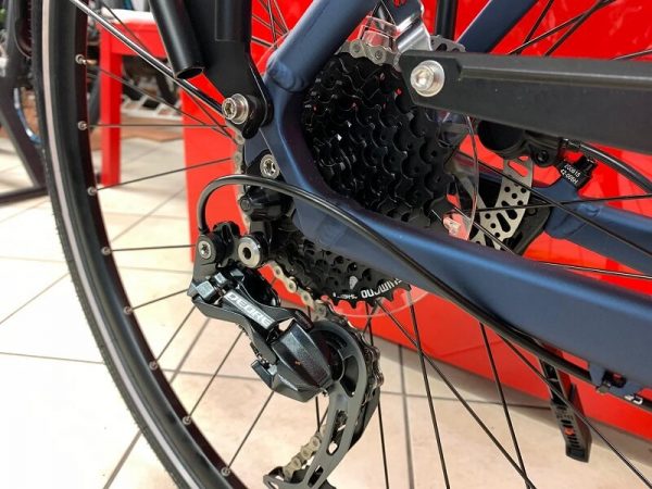 Raymon Tourray 4.0 uomo Trekking City Bike Verona. Bici per città. RMC negozio di biciclette