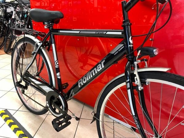 City Bike Rollmar 28” nera. City Bike Verona. Bici per città. RMC negozio biciclette a Verona