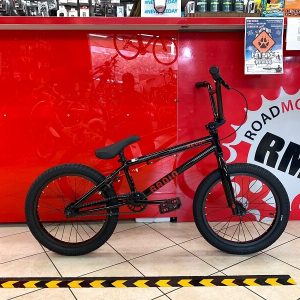 RADIO BMX Revo 16” nera. Bici bmx freestyle a Verona. RMC negozio biciclette street e dirt Verona