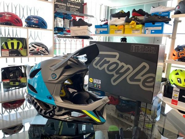 Casco Troy Lee Designs STAGE Nova Enduro. Casco MTB Enduro Verona. Accessori e protezioni bici