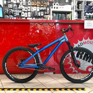 Dirt 26” Octane One blu personalizzata. Bici MTB Mountain Bike e bmx a Verona. Negozio biciclette