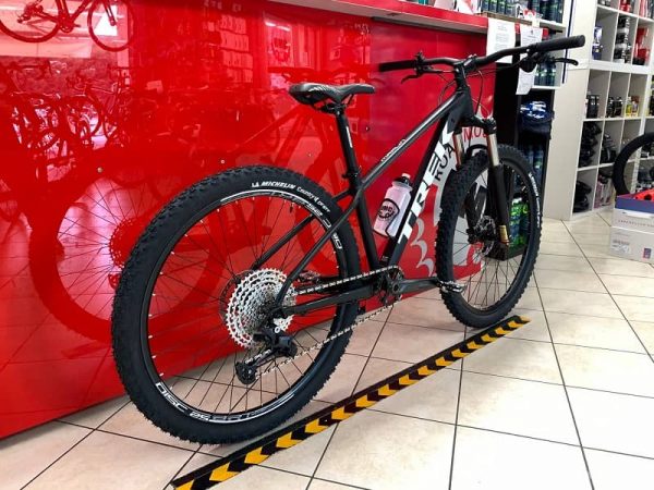 Trek Marlin MTB Gara 27,5. Bici bambino. MTB Mountain Bike Gara Bimbo Verona