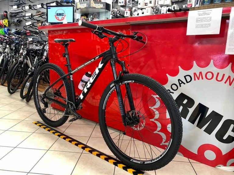 Trek Marlin personalizzata 4.0. MTB Mountain Bike Verona. RMC negozio di bici a Verona