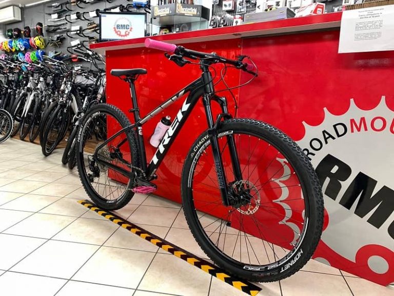 Trek Marlin personalizzata 5.0. MTB Mountain Bike Verona. RMC negozio di bici a Verona