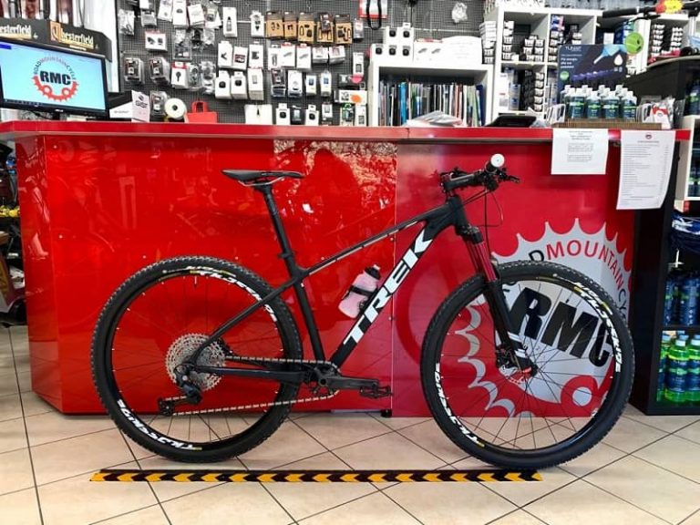 Trek Marlin personalizzata. MTB Mountain Bike Verona. RMC negozio di bici a Verona