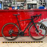Bici Gravel Kross Esker 6.0. Bicicletta da strada Verona. Bici da corsa