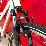 Bici Trekking Kross donna. City Bike Verona. Bicicletta per città