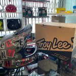 Casco Troy Lee Designs D3 militare. Protezioni per BMX e MTB DH Downhill Verona