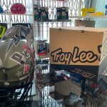 Casco Troy Lee Designs D3 militare. Protezioni per BMX e MTB DH Downhill Verona