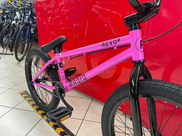RADIO BMX Revo rosa Freestyle a Verona. RMC negozio di bici