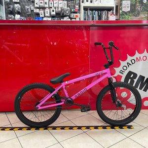 RADIO BMX Revo rosa Freestyle a Verona. RMC negozio di bici