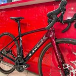 Bici da corsa Trek Domane SL 5 2022. Bicicletta da strada Verona