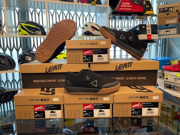 Scarpe Flat LEATT 2.0 bimbo. Scarpe bici MTB Mountain Bike flat Verona