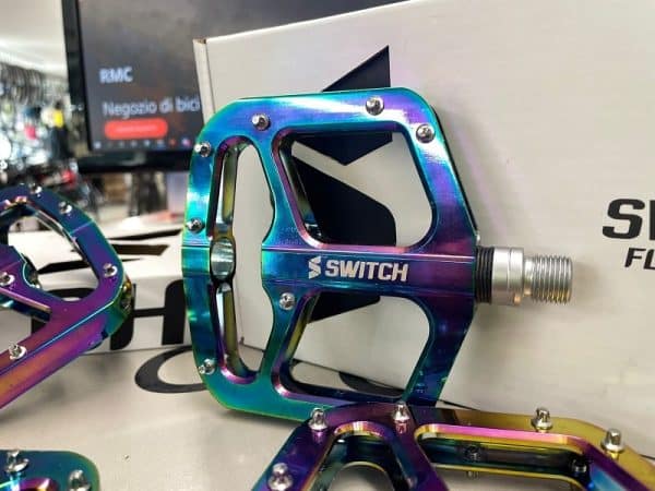 Switch pedali flat OIL - Accessori bici a Verona