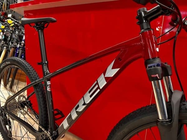 Bici Trek Marlin 6 2023. Bicicletta MTB Mountain Bike a Verona