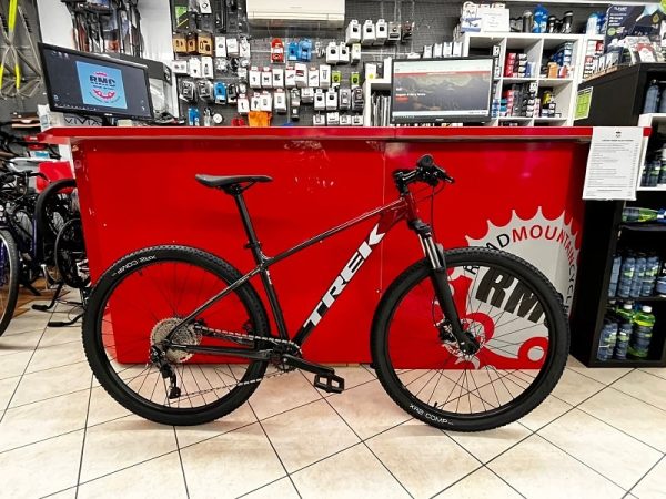 Bici Trek Marlin 6 2023. Bicicletta MTB Mountain Bike a Verona