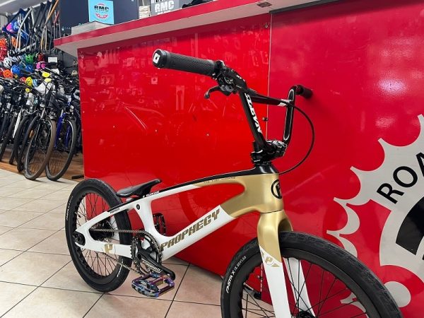 Prophecy Scud Evo 3 custom 2. BMX Race Verona - RMC