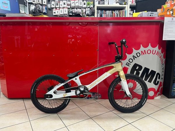 Prophecy Scud Evo 3 custom 2. BMX Race Verona - RMC