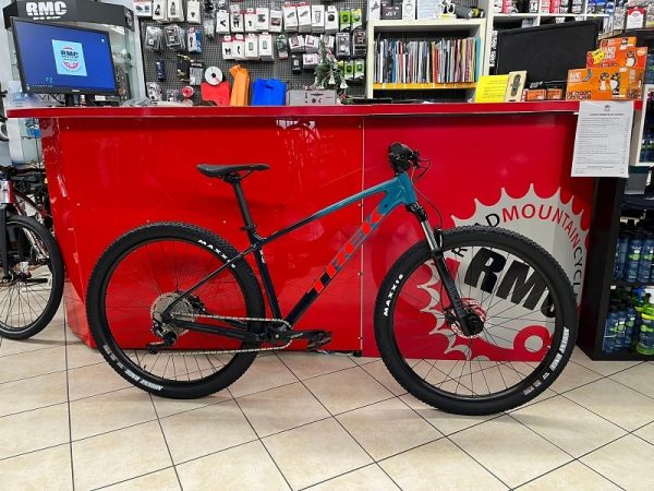 Trek Marlin 7 Gen 3 2023. Bici MTB Mountain Bike Verona. RMC