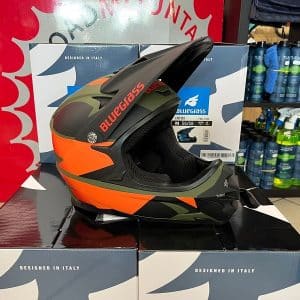 Casco Bluegrass Intox verde. Caschi BMX e MTB Downhill