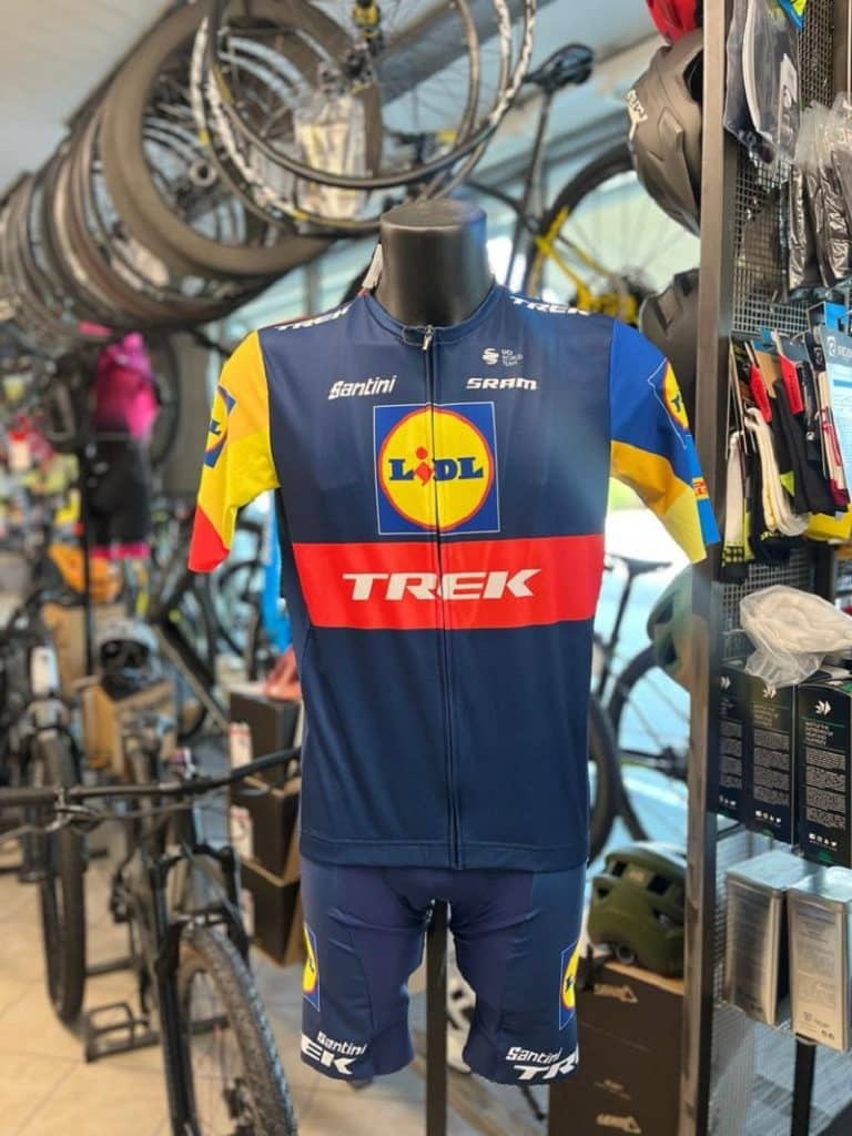 Completo Trek LIDL- Abbigliamento sportivo bici Verona