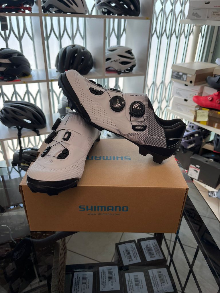 Shimano XC7. Scarpe bici MTB Mountain Bike Verona
