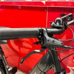 Manubrio e manopole Trek Verve+ 4