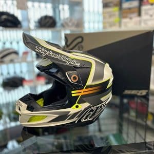 Troy Lee Designs SE5