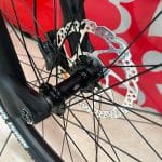 Raggi e freni a disco