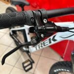 Manubrio, manopole e freno