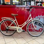 Brera Divina. Bici City Bike donna a Verona