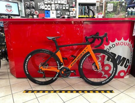 Bici Fondriest Dardo Ultregra Di2. Bicicletta da strada e da corsa Verona