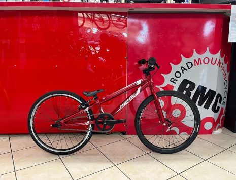Bmx Inspyre Neon. Bici BMX Verona. Biciclette bmx race per gare. RMC negozio di bici Verona