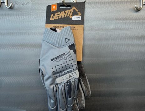 GUANTO INVERNALE LEATT Wind-block grigio. Bici MTB e BMX