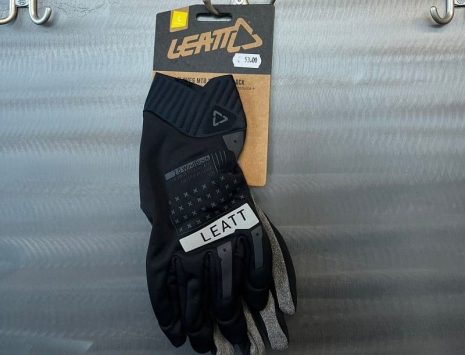 GUANTO INVERNALE LEATT Wind-block nero. Bici MTB e BMX